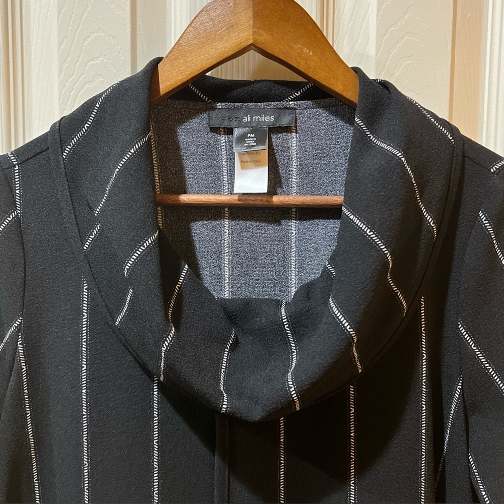 Ali Miles Womens Black w/White Stripes Cowl Neck Tunic Blouse Sz PM Artsy Boho - Picture 2 of 16